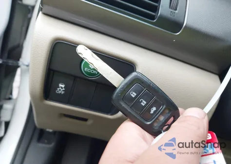 2013 Honda Accord Lx from USA, damaged, VIN 1HGCR2F33DA272964